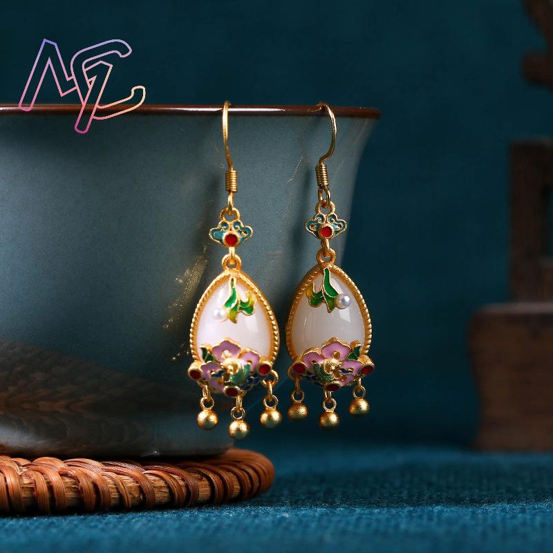 Natural Jade Flower Earrings C - Gold Plated Jewelry recension och pris