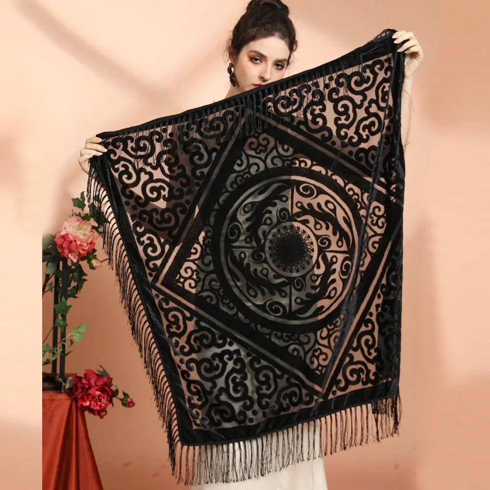 AW25 Velvet Jacquard Shawl wit - Cashmere Scarf recension och pris